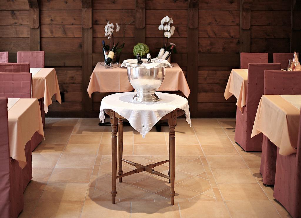 Hotel Zur Post Zurzach Экстерьер фото