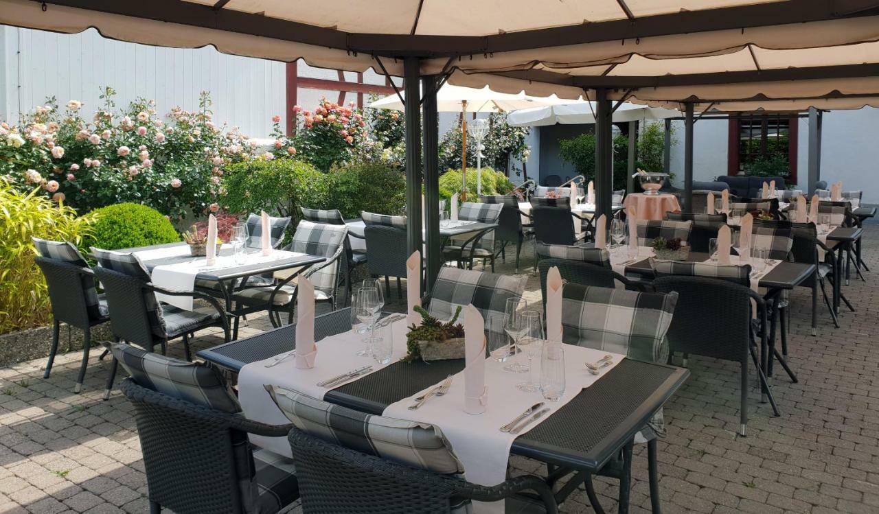 Hotel Zur Post Zurzach Экстерьер фото